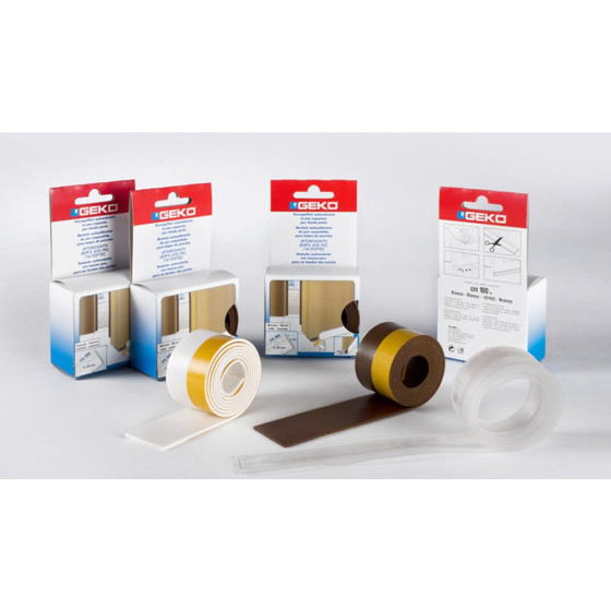 Adesivo para debaixo da porta em pvc expandido 38 mm x 100 cm branco